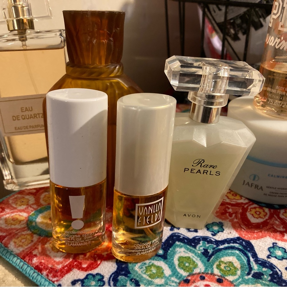 HUGE WOMENS BEAUTY BUNDLE!!!
